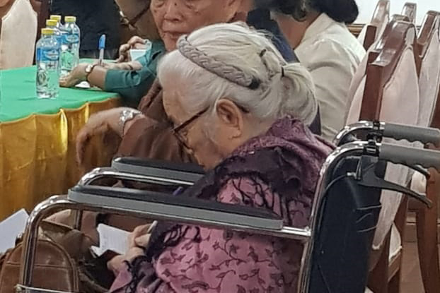 ການນໍາກະຊວງ ຖວທ ພົບປະໂອ້ລົມ ພະນັກງານບໍານານ