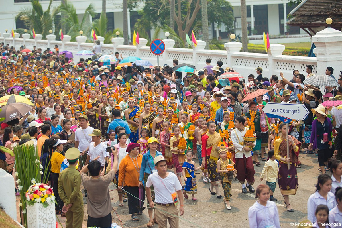 ບຸນປີໃໝ່ລາວປີນີ້ ຢູ່ນະຄອນຫຼວງພະບາງ ຈະໃຫຍ່ ຫຼື ນ້ອຍ ຍັງຖ້າຄໍາຕອບຈາກລັດຖະບານ