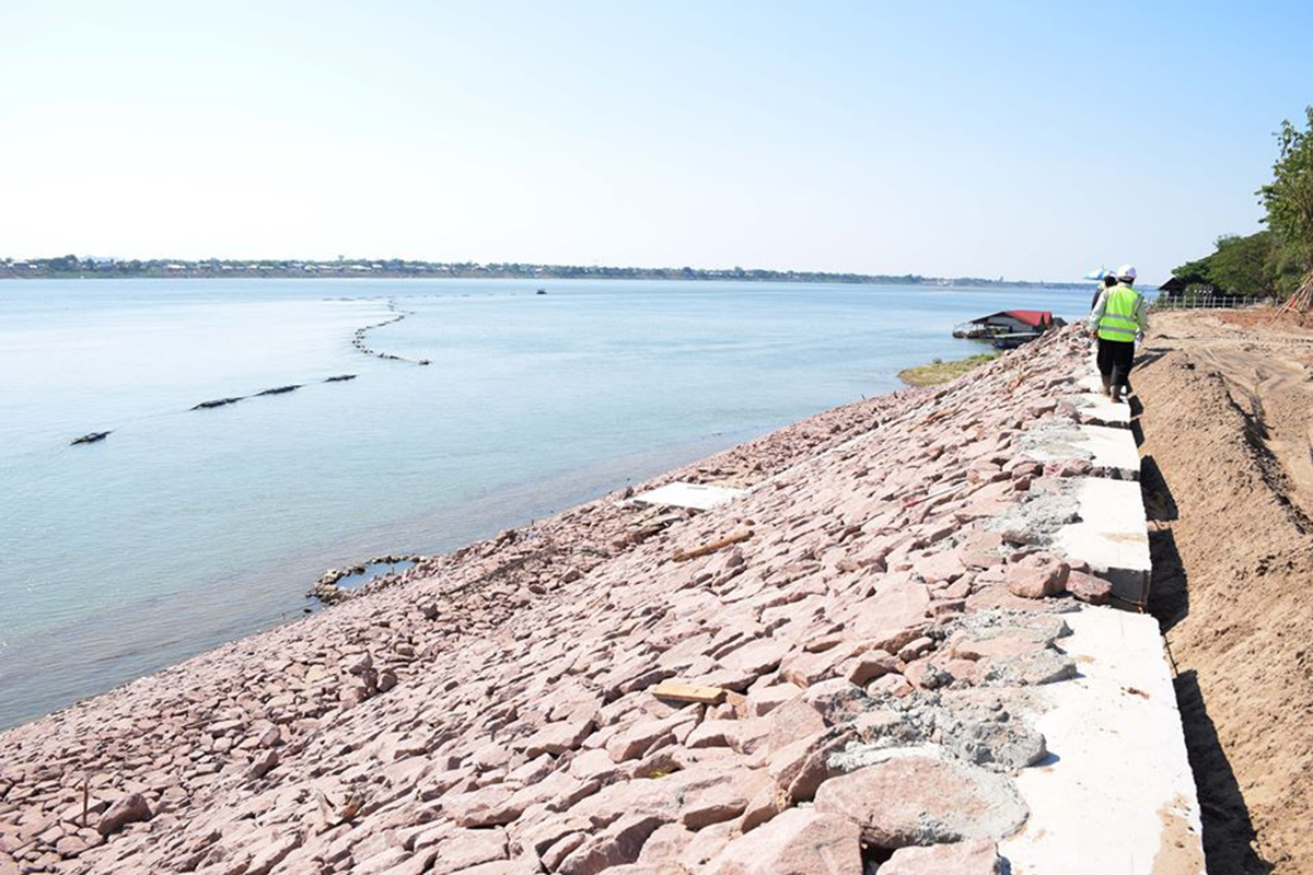 ໂຄງການກໍ່ສ້າງຕ້ານເຈື່ອນແຄມຂອງຢູ່ແຂວງສະຫວັນນະເຂດ ຈະສໍາເລັດໃນປີໜ້າ