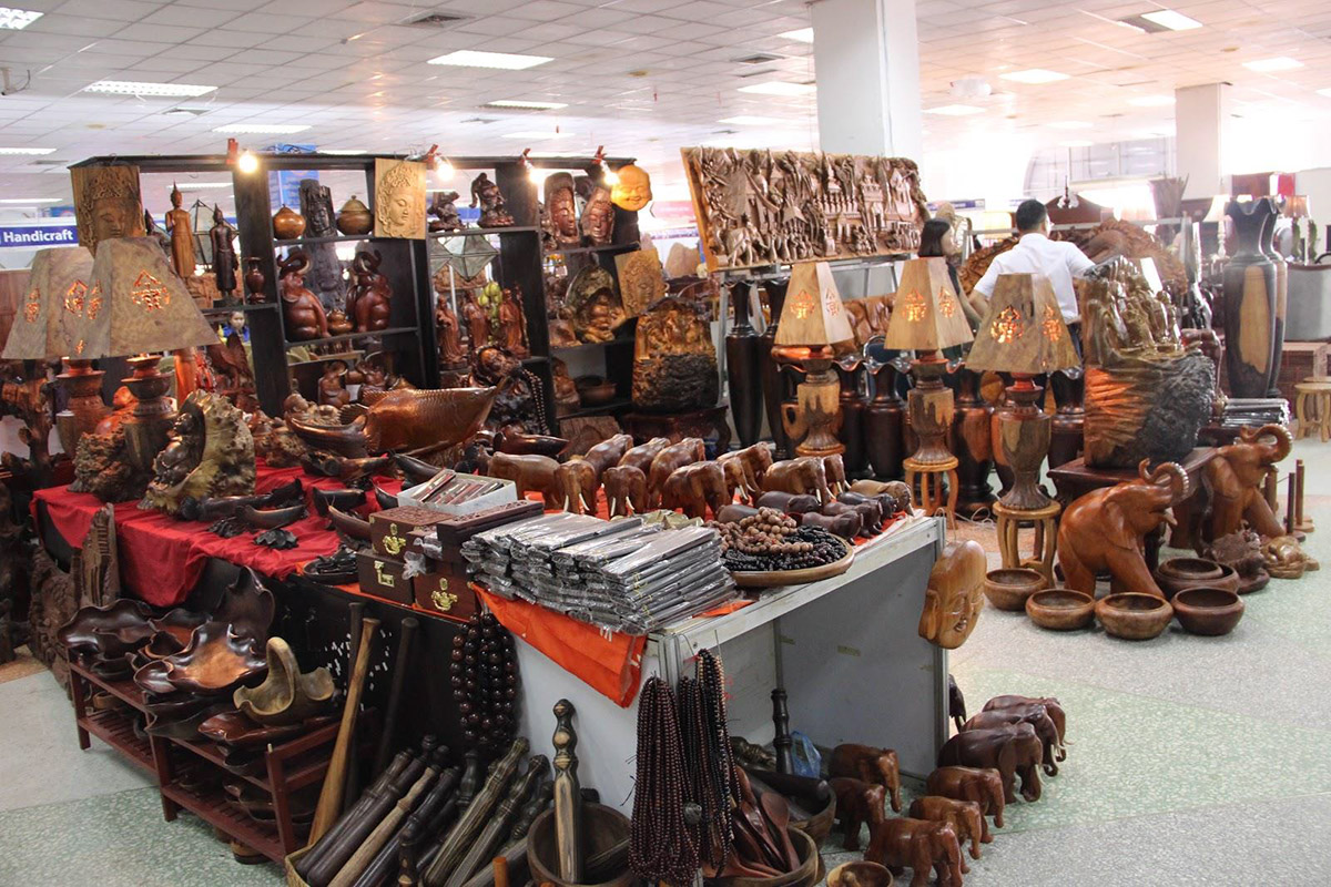 ລັດຖະບານຈະປ່ອຍເງິນກູ້ 200 ຕື້ກີບໃຫ້ 4 ຂະແໜງການ