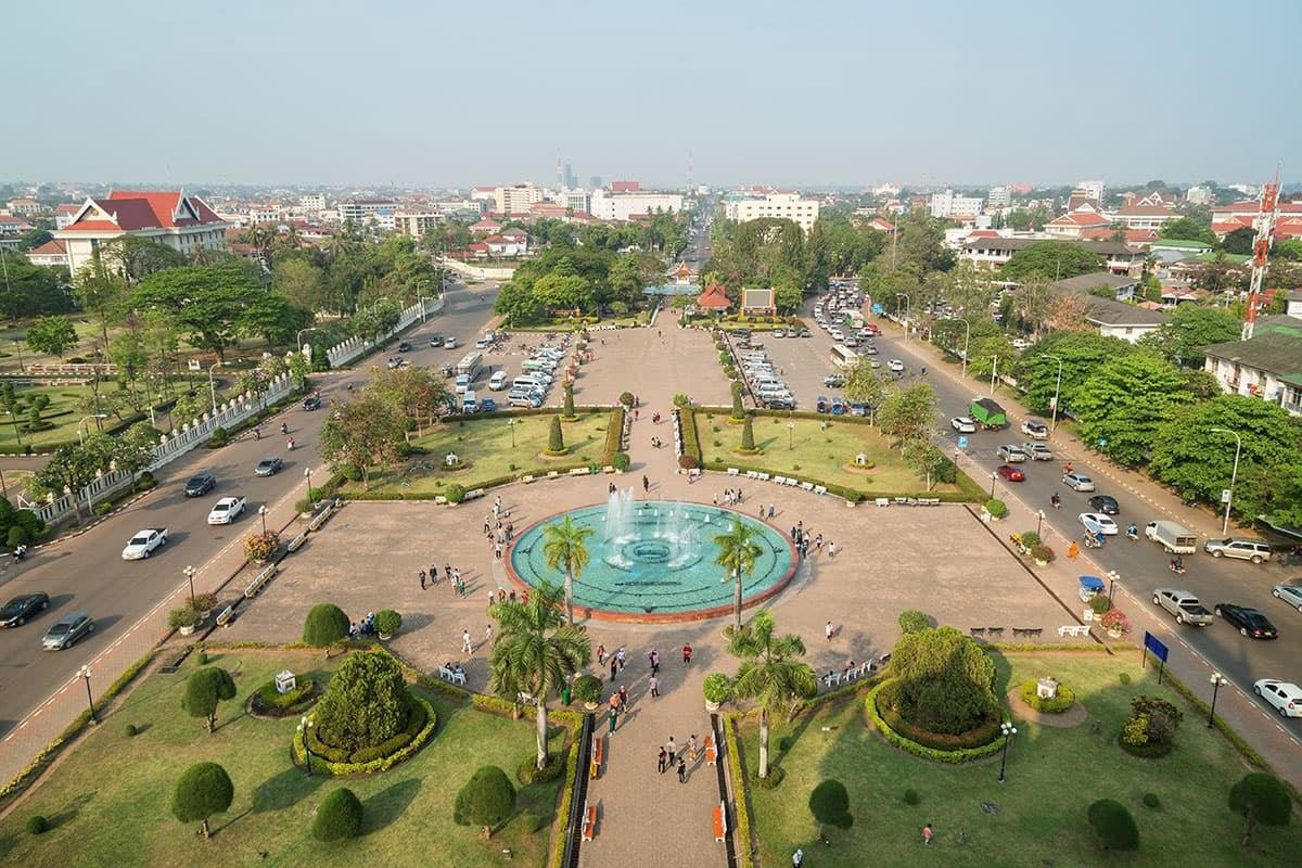 ນະຄອນຫຼວງວຽງຈັນເລັ່ງດັດແກ້ຫຼາຍວຽກງານຍ້ອນຜົນກະທົບຈາກ COVID-19