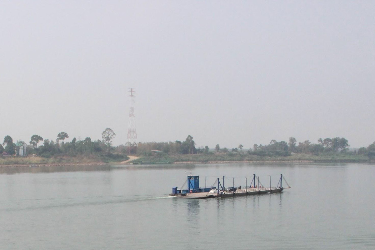 ການລັກລອບຂົນສົ່ງ ແລະ ຄ້າຂາຍລົດໃຫຍ່-ລົດຈັກເຖື່ອນຍັງມີ ຢູ່ ເມືອງ ສອງຄອນ