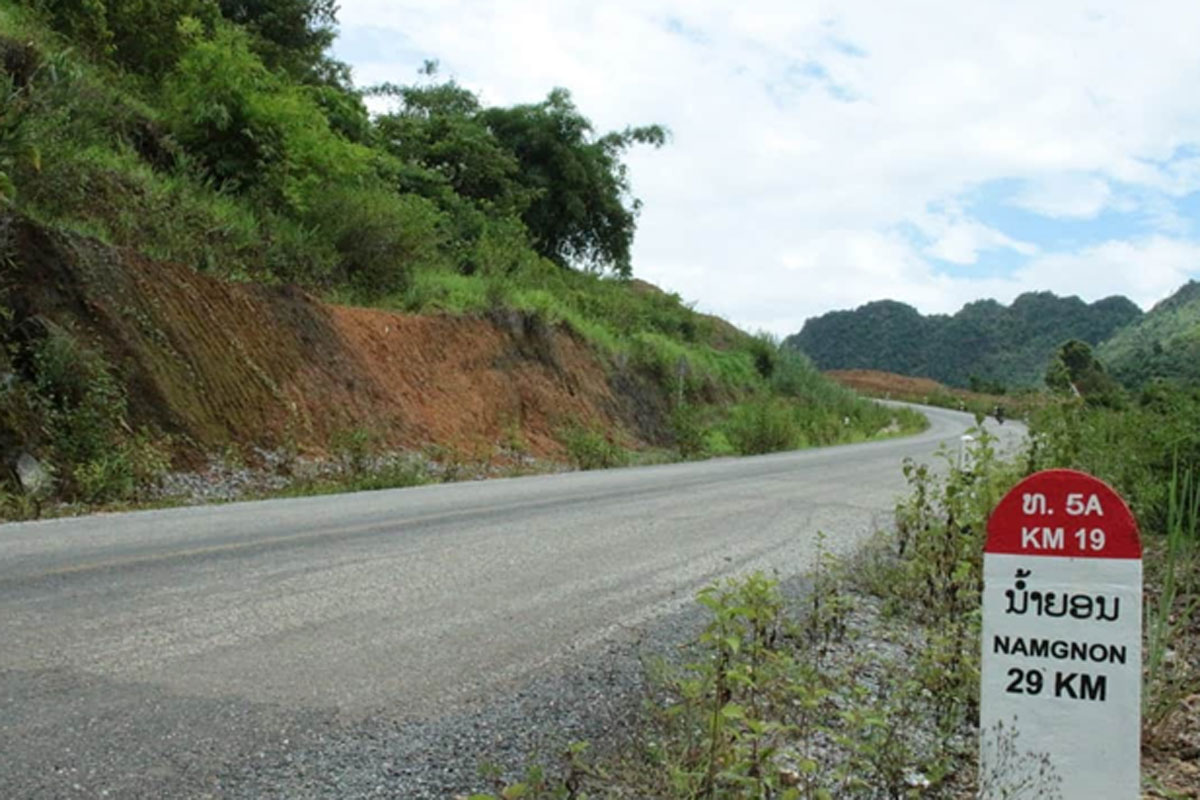 ໂຄງການກໍ່ສ້າງເສັ້ນທາງຫຼວງແຫ່ງຊາດ 5A ຊ່ວງທີ 1 ແຂວງໄຊສົມບູນ ສໍາເລັດ 100%