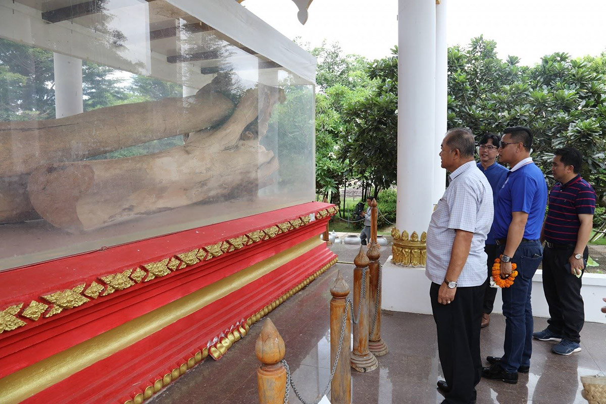 ທ່ານ ລັດຖະມົນຕີ ຖວທ ເນັ້ນໃຫ້ປະຊາຊົນເມືອງໂຂງສືບຕໍ່ຮັກສາມູນເຊື້ອ ແລະ ຮັກສາຮູບແບບການທ່ອງທ່ຽວດັ່ງເດີມ