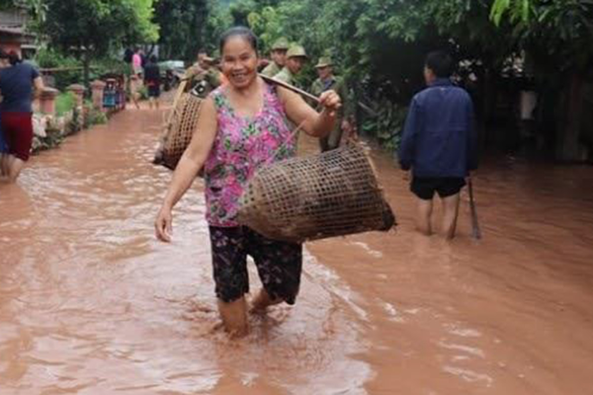 ຫຼາຍແຂວງນ້ຳຖ້ວມຊູ, ຖ້ວມອັ່ງ ແລະ ດິນເຈື່ອນ ຍ້ອນພະຍຸດີເປຣຊັ້ນ