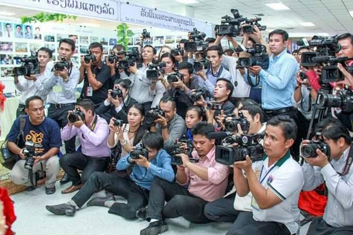 ກະຊວງ ຖວທ ກຽມໂຮມຊຸມນຸມເພື່ອສະເຫຼີມສະຫຼອງວັນສື່ມວນຊົນ ແລະ ການພິມຈໍາໜ່າຍໃນວັນສຸກນີ້