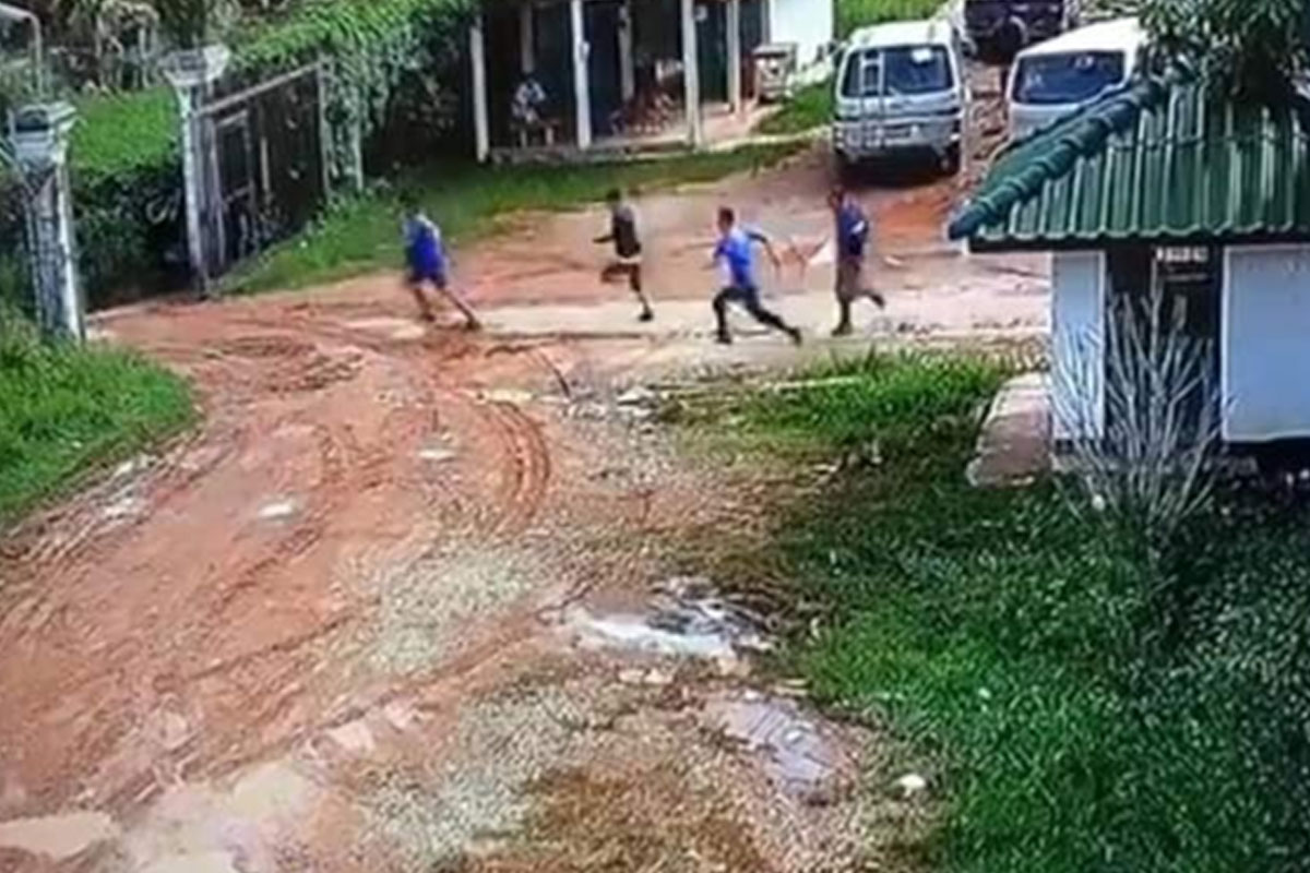 ຈັບໄດ້ແລ້ວ 5 ຄົນ ຈາກ 12 ຄົນ ນັກໂທດທີ່ໂຕນໜີຈາກຄ້າຍຄຸມຂັງ ໂພນຕ້ອງ ໃນມື້ວານນີ້