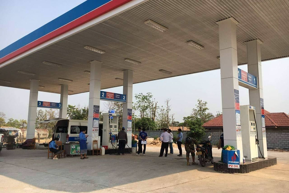 ລັດປັບລາຄານໍ້າມັນແອັດຊັງພິເສດ ແລະ ທໍາມະດາ ລົງ 170 ກີບ/ລິດ ແລະ ກາຊວນ 240 ກີບ/ລິດ ເລີ່ມມື້ອື່ນ