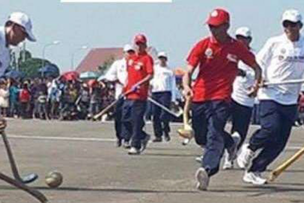 ການແຂ່ງຂັນຕີຄີທີ່ບູຸນນະມັດສະການພະທາດຫລວງທີມປະຊາຊົນຊະນະທີມລັດຖະບານ 5-4 ລູກ