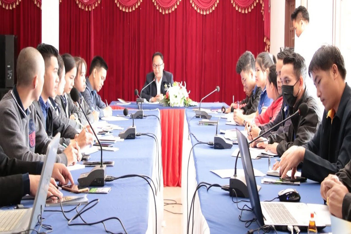 ຍົກລະດັບຄວາມຮູ້ໃຫ້ພະນັກງານນໍາ ທ່ຽວ ກຽມຕ້ອນຮັບການນໍາຂັ້ນສູງ ທີ່ຈະຂຶ້ນພິຊິດຈອມພູເບ້ຍ ໃນມໍ່ໆນີ້