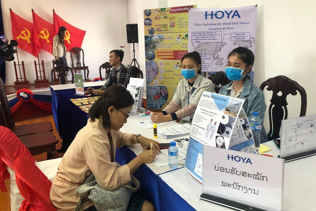 ງານນັດພົບແຮງງານປີ 2020 ມີ 5.000 ກວ່າຕໍາແໜ່ງງານໄວ້ຕ້ອນຮັບນັກສຶກສາປີສຸດທ້າຍ ຫຼື ຜູ້ທີ່ກໍາລັງຊອກວຽກ