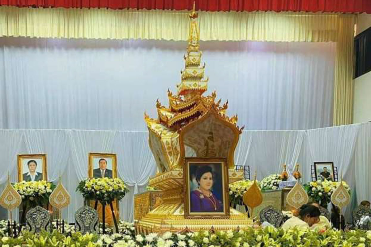 ວັນຊາປະນະກິດສົບພັນລະຍາອະດີດປະທານປະເທດ, ລູກ ແລະ ຫຼານທີ່ເສຍຊີວິດຈາກອຸປະຕິເຫດ ຈະໄດ້ຈັດຂຶ້ນໃນວັນພະຫັດ ທີ່ຈະມາເຖິງນີ້ທີ່ວັດທາດຝຸ່ນ