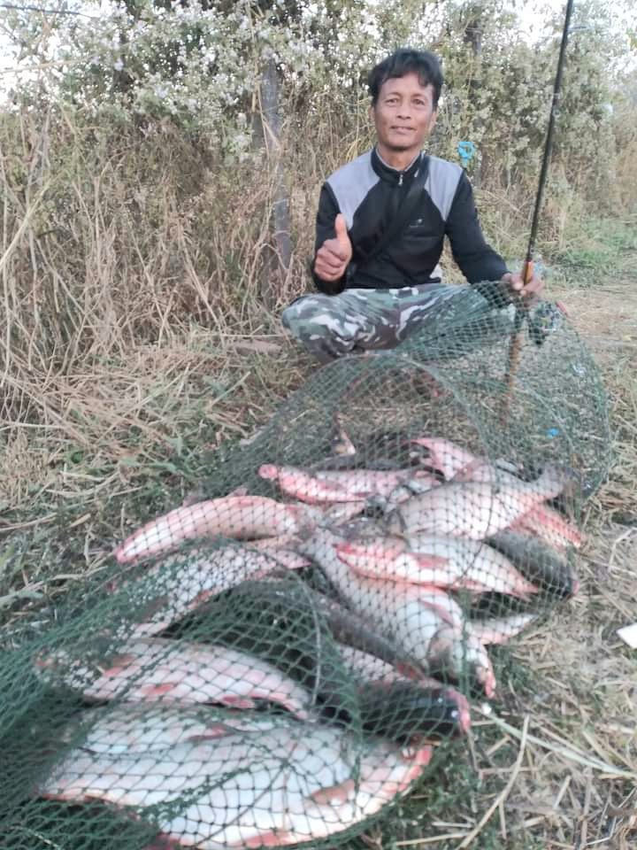 ການຈ້າງຊິດເບັດເອົາປາ ຖືວ່າແມ່ນກິດຈະກໍາພັກຜ່ອນທີ່ໄດ້ຮັບຄວາມນິຍົມຈາກເກືອບທຸກຊັ້ນຄົນຢູ່ນະຄອນຫຼວງວຽງຈັນ ໃນວັນເສົາ ແລະ ວັນອາທິດ