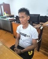 ຈັບຕົວໄດ້ແລ້ວ! ຊາຍໜຸ່ມ ກໍ່ເຫດທຸບແວ່ນລົດ ເພື່ອລັກເອົາພຣະໃນລົດ ຢູ່ເມືອງໄຊເສດຖາ