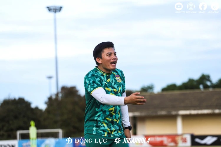 ທ່ານ ສອນວິໄລ ສີຫາວົງ ຫົວໜ້າຄູຝຶກທີມຊາດລາວ U17 ຈະນຳພາທີມແຂ່ງຂັນບານເຕະ ຊີງແຊ້ມອາຊີ 2026 ຮອບຄັດເລືອກ