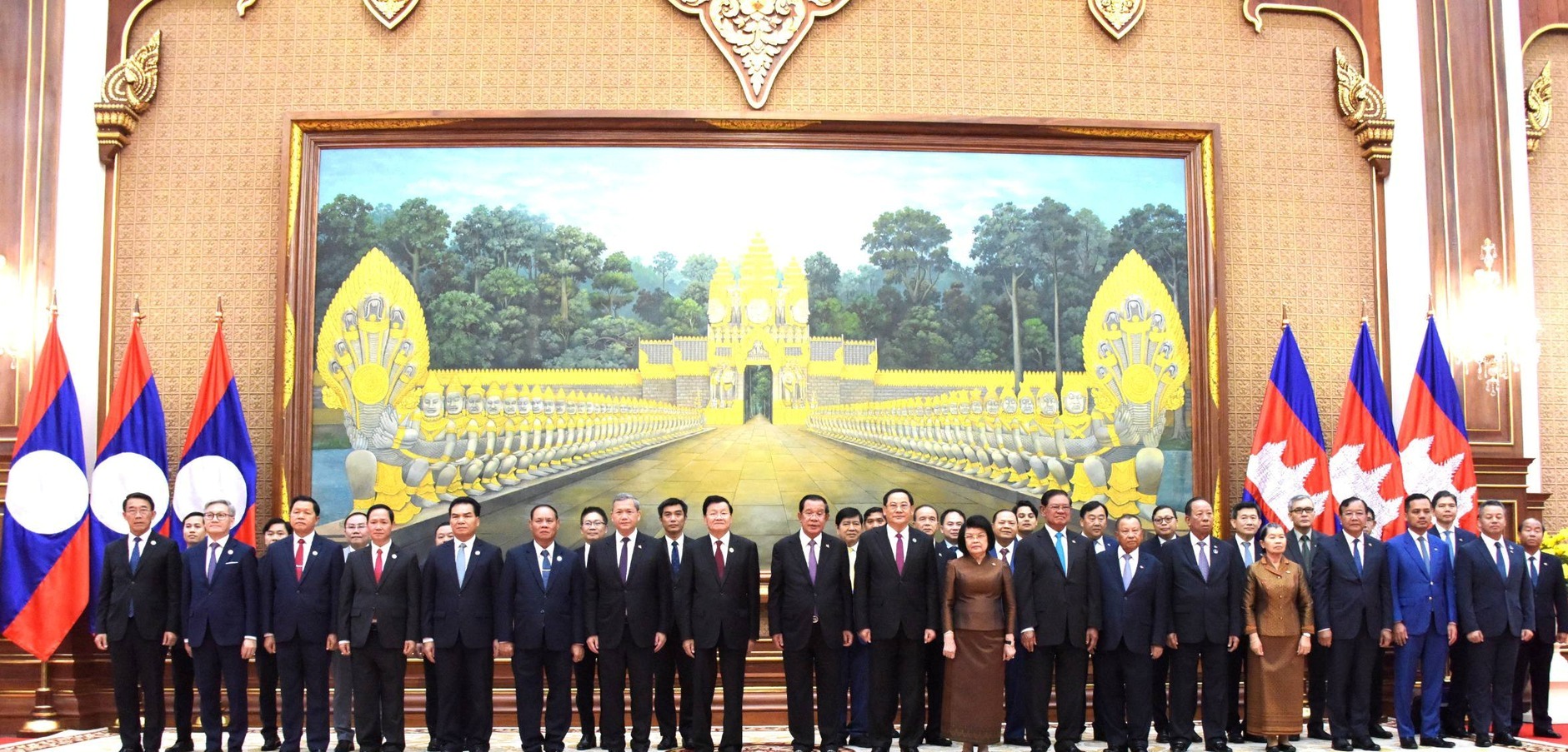 ກອງປະຊຸມສຸດຍອດ ຄັ້ງທີ 16 ເປັນກົນໄກໜຶ່ງທີ່ສໍາຄັນໃນການພົວພັນຮ່ວມມືລະຫວ່າງ 2 ພັກ ລາວ-ກໍາປູເຈຍ