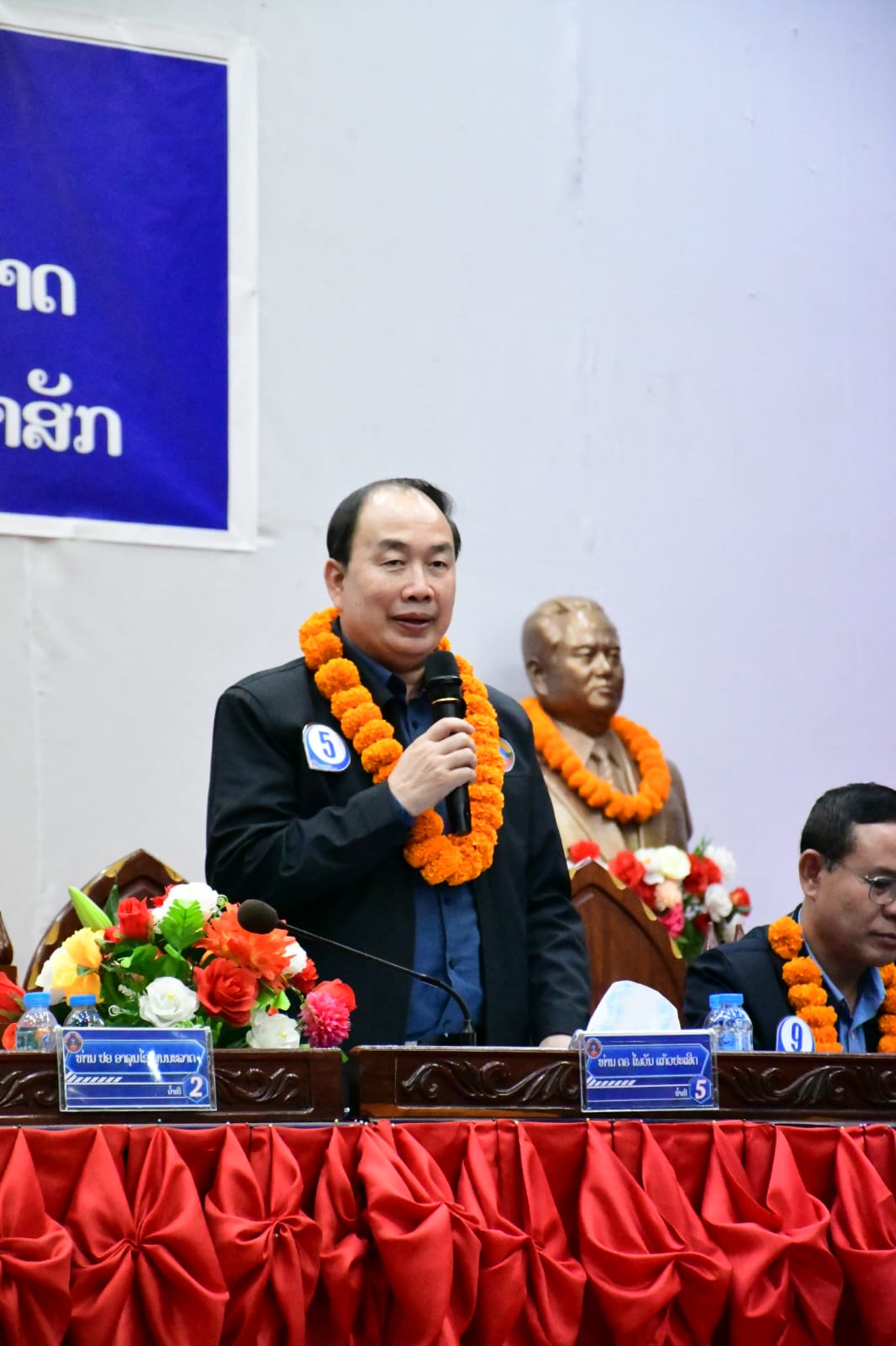 ການລົງເຄື່ອນໄຫວຫາສຽງຂອງຜູ້ສະໝັກ ສສຊ ຊຸດທີ X ເຂດເລືອກຕັ້ງທີ 15 ແຂວງຈຳປາສັກ ເປັນໄປຢ່າງຟົດຟື້ນ