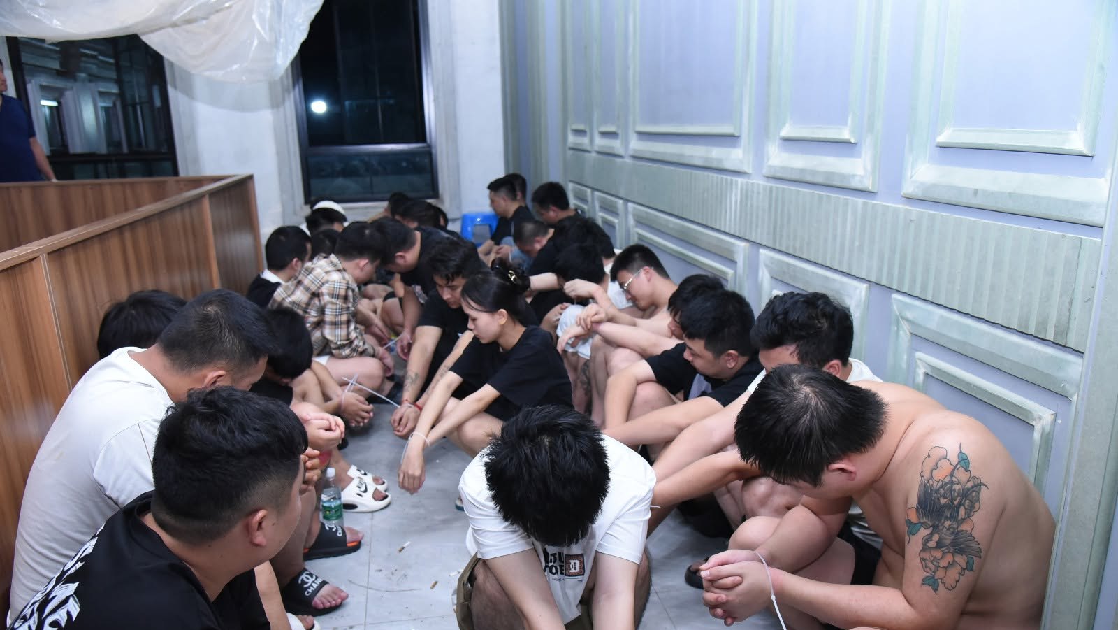 ຈັບຕົວແກ້ງສະແກມເມີ 82 ກວ່າຄົນ ຢູ່ບ້ານໂນນແກ້ວ