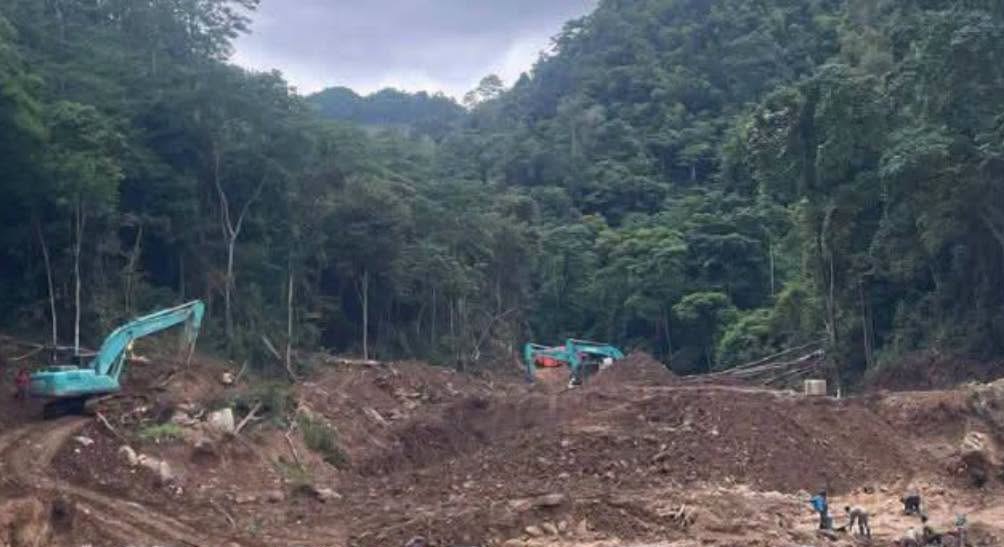 ກັກຕົວ 8 ຄົນ ຖານລັກລອບຂຸດຄຳຢູ່ແຂວງຊຽງຂວາງ